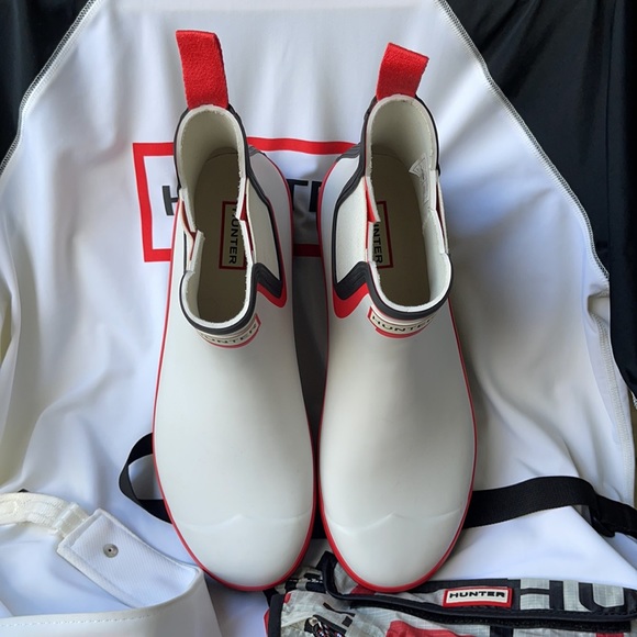 Color Block Chelsea Hunter Boots 11 - Picture 4 of 17